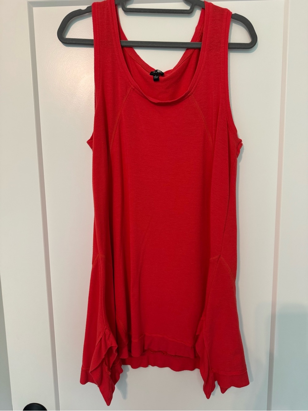 Cable & Gauge Bright Red Handkerchief-Hem Tank